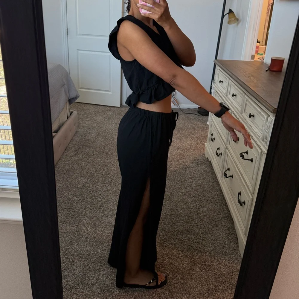 FANCYINN Black 2 Piece Set - Picture 6 of 16